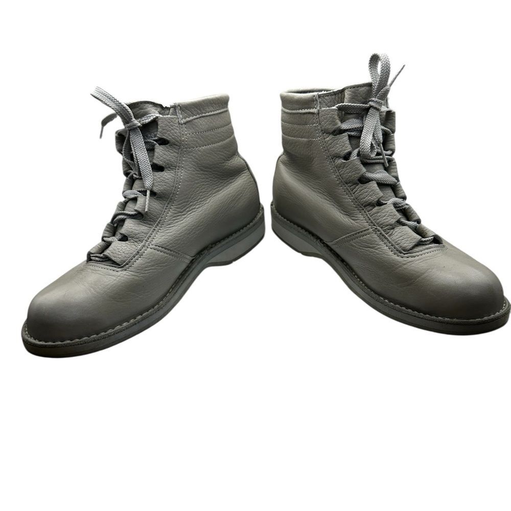 Danner Women’s Leather Lace Up Ankle Boots Gray Size 8.5 Vibram Sole - Picture 5 of 8